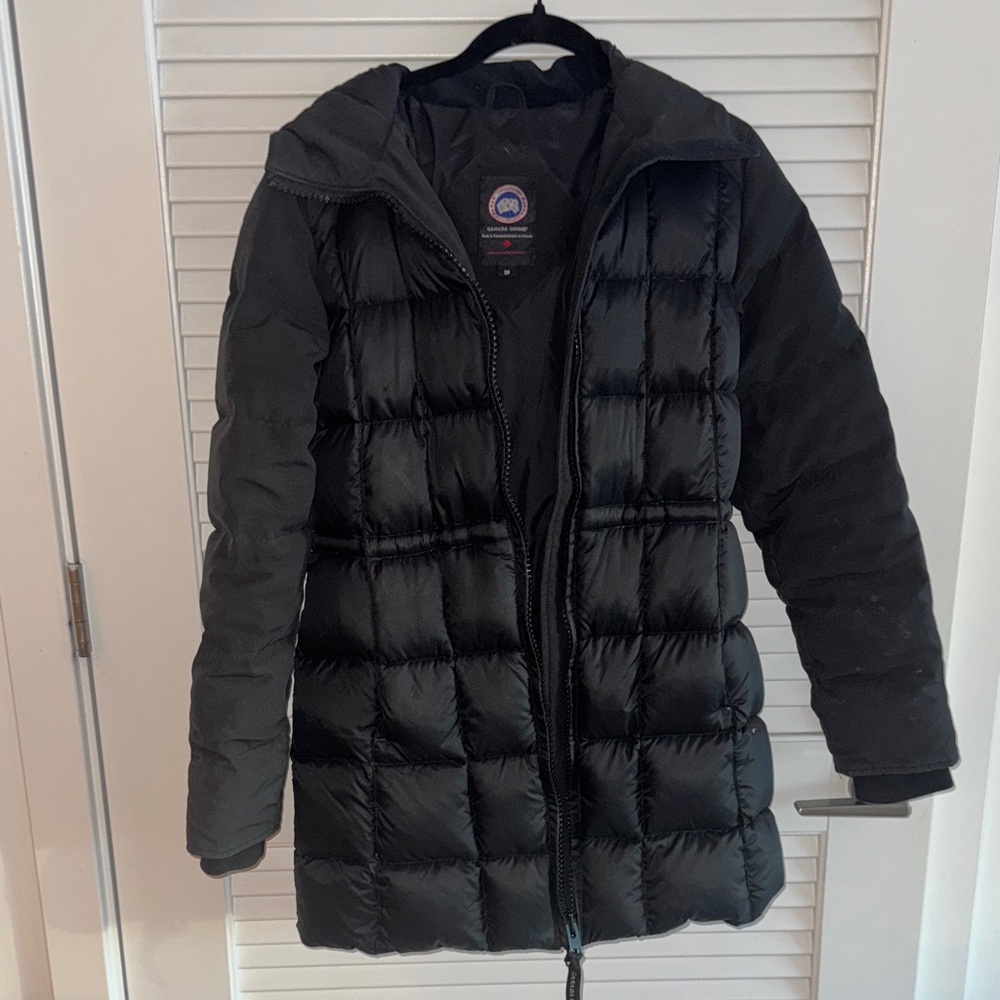 Canada Goose Women's Black Puffer Jacket